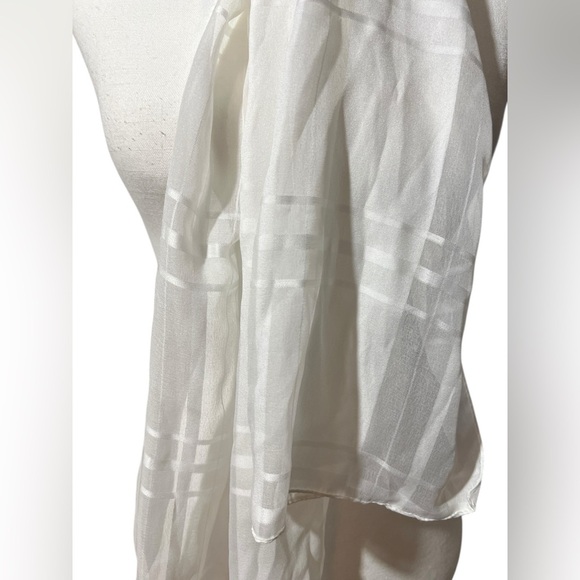 Elegant Sheer White Scarf with Plaid Pattern, approx. 13”x57” - Picture 4 of 11